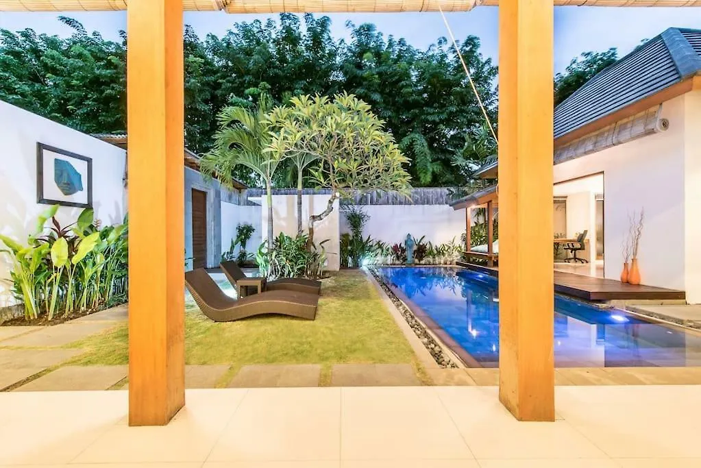 Manis, Luxury 3 Bedroom Heart Of Seminyak Seminyak (Bali)